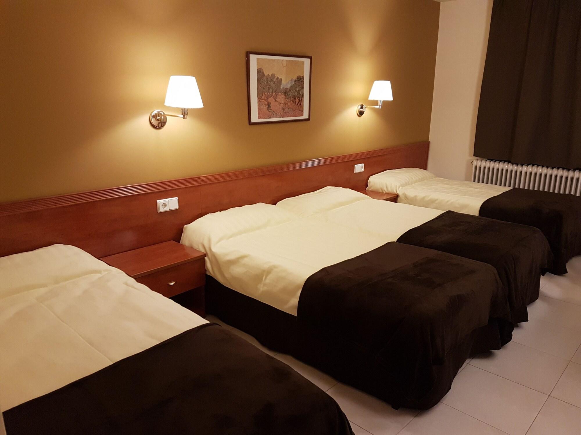 Hotel Guineu Pas De La Casa Ngoại thất bức ảnh
