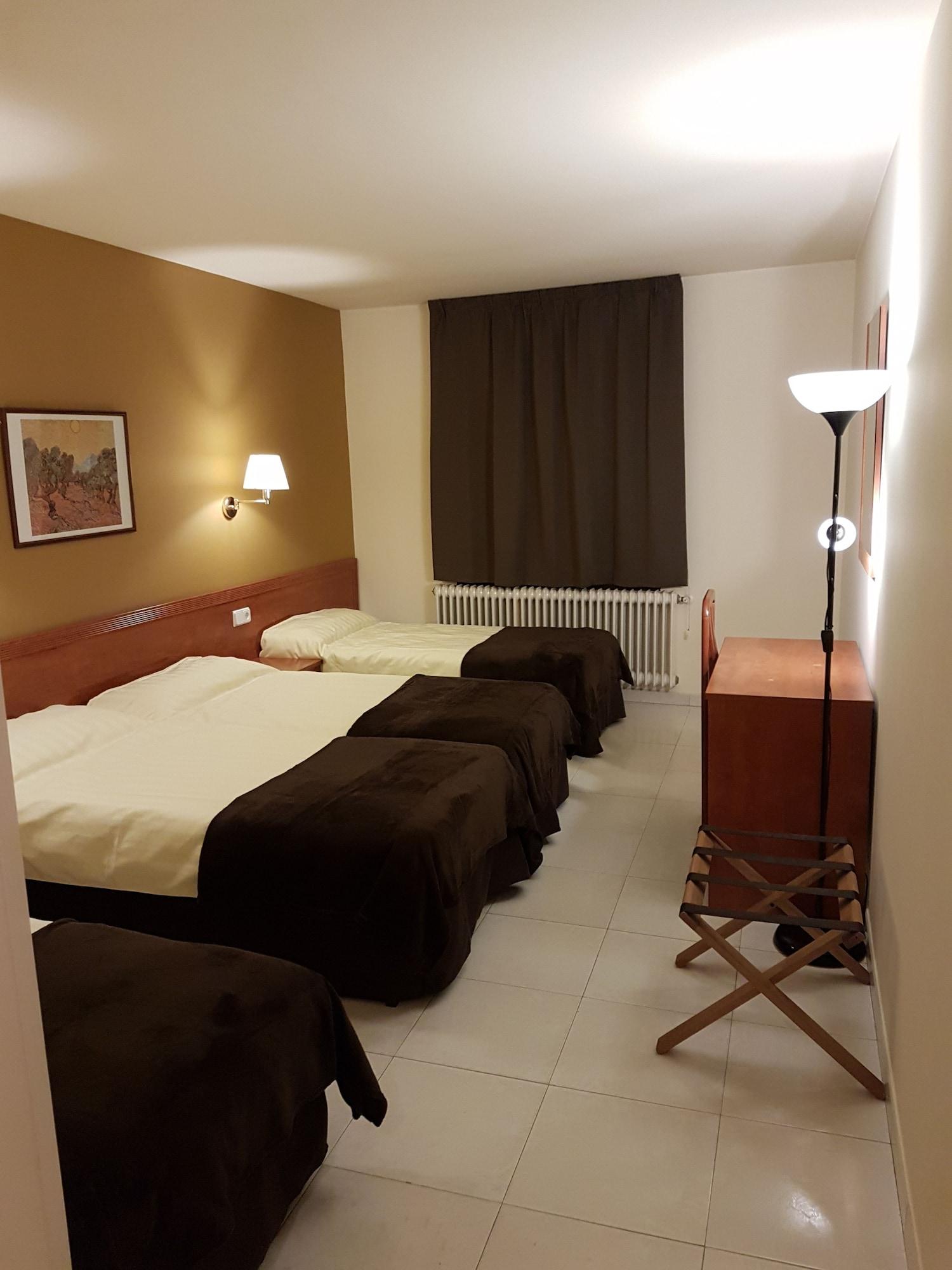 Hotel Guineu Pas De La Casa Ngoại thất bức ảnh
