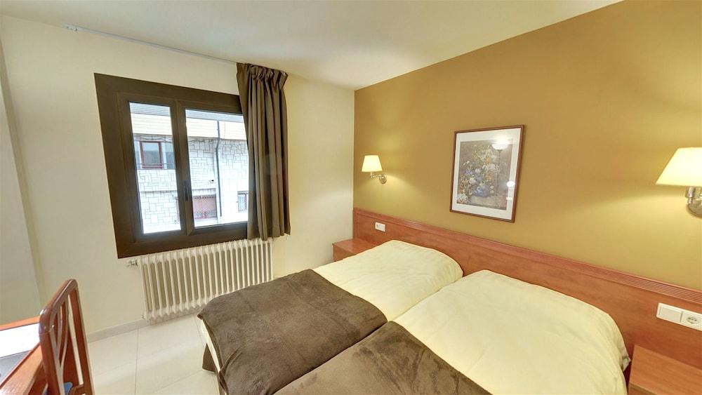 Hotel Guineu Pas De La Casa Ngoại thất bức ảnh